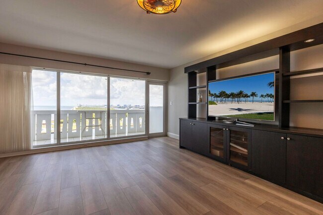 Building Photo - 2100 S Ocean Dr Unit 16h