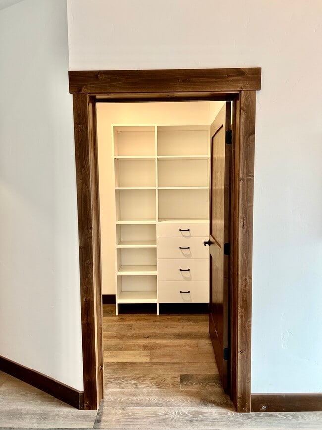 Photo - 510 Nucleus Ave