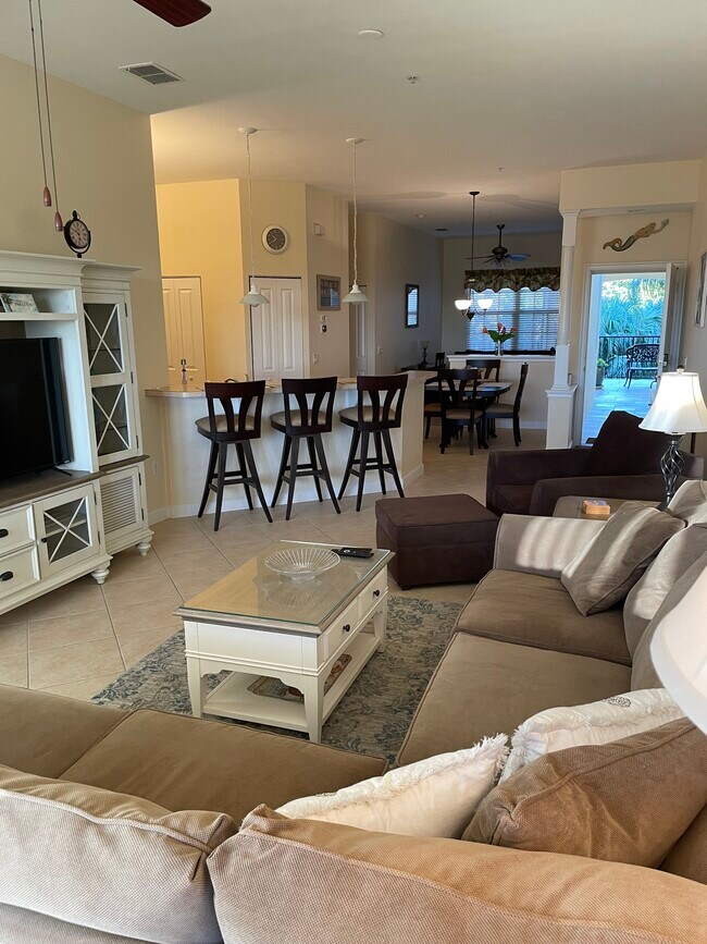 Photo - 8590 Via Lungomare Cir Condo Unit 305