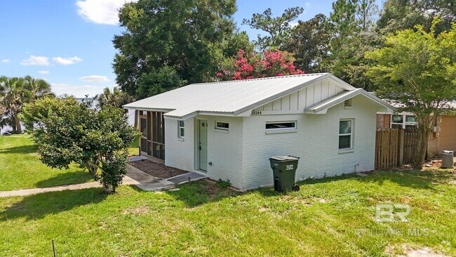 Building Photo - 35144 Boykin Blvd Rental