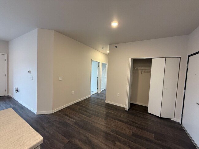 Photo - Northern Point Apartments Unit 1104-101