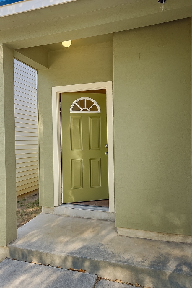 Photo - Beautiful Town Home in the Heart of San An...