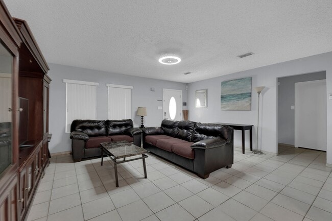 Photo - FULLY FURNISHED! ALL APPLIANCES INCLUDED!