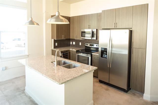 Photo - 801 W Vickery Blvd Unit 305