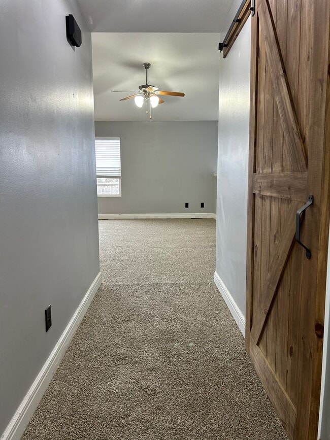 Photo - Large Beautiful Home!