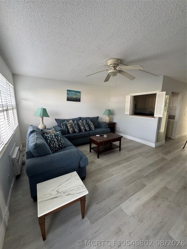 Photo - 295 Newport T Unit 295