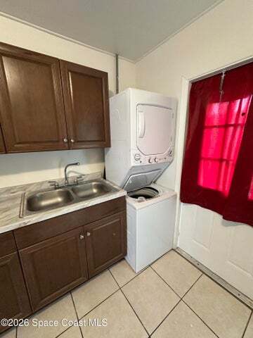 513 Warren St Unit 1