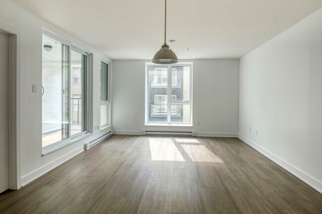 Photo - 9675 Av. Papineau Unit 217