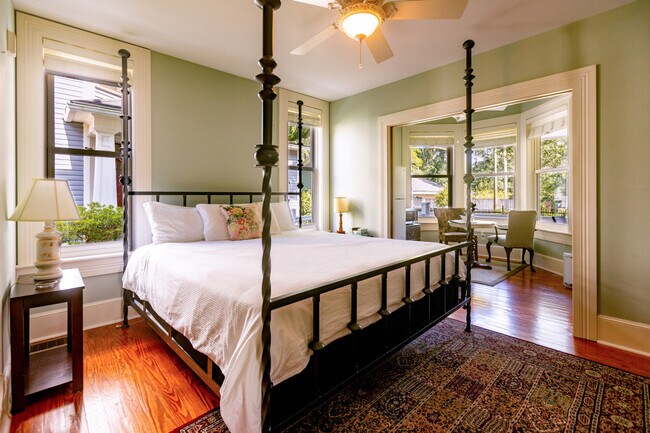 Photo - 205 SE 7th St Unidad ID1359120P