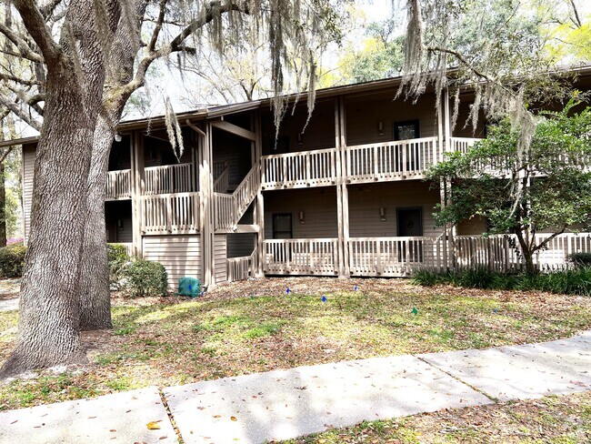 Building Photo - 3155 Ravines Rd Rental