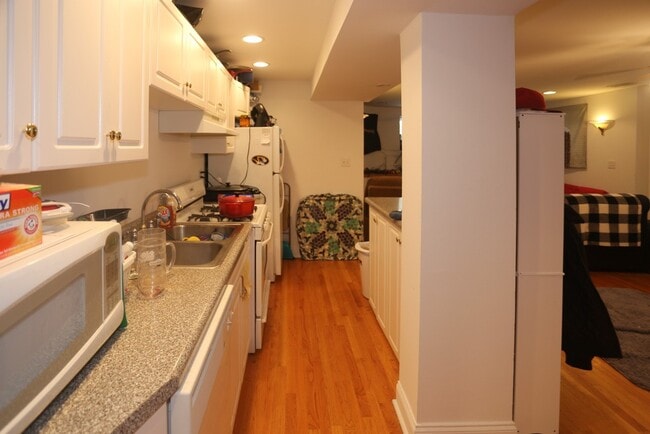 Photo - 1436 W Belle Plaine Ave Unidad 6H