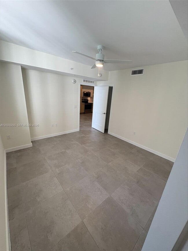 Photo - 16395 Biscayne Blvd Unit 1311