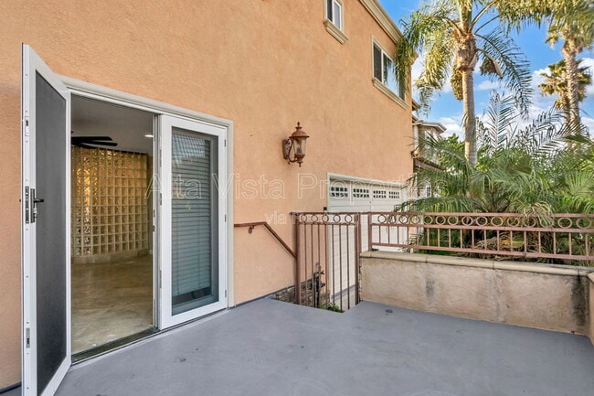 Photo - 4070 Morrell St Unit 4