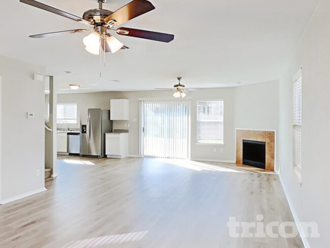 Photo - 156 Jefferson Dr