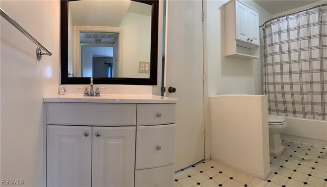 Building Photo - 6300 South Pointe Blvd Unit 134 Rental