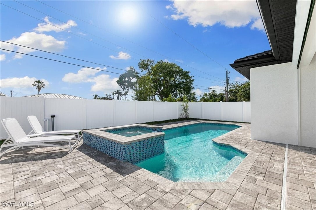 Photo - 734 109th Ave N