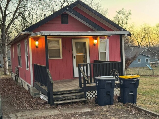 Photo - 4613 NE 46th St