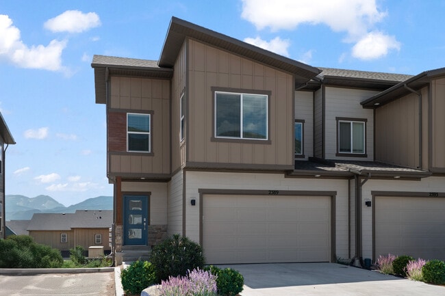 Building Photo - 2389 Wildwood Ln