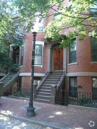 Building Photo - 73 Montgomery St Unit 3 Rental