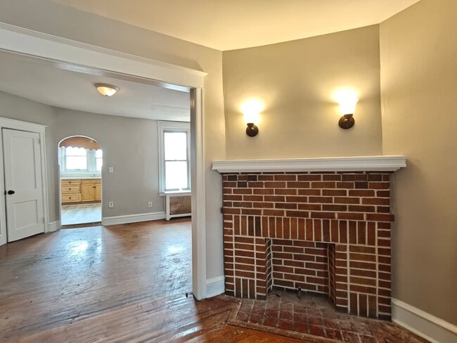 Photo - 409 N Daggett St