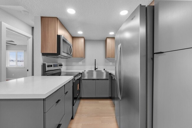 The 3900 Apartments