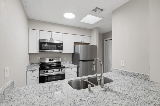 Photo - 12229 Menaul Blvd NE Unit B