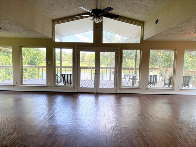 Photo - 20527 Rio Villa Dr