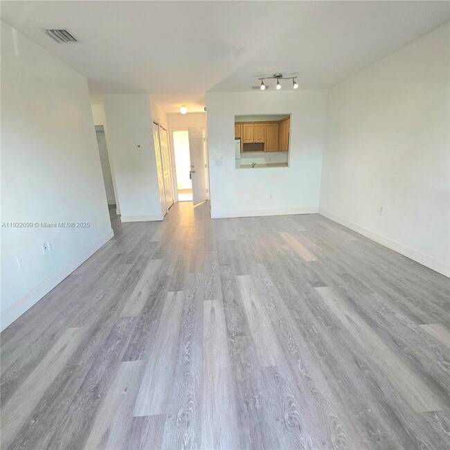 Photo - 14500 SW 88th Ave Unit 255