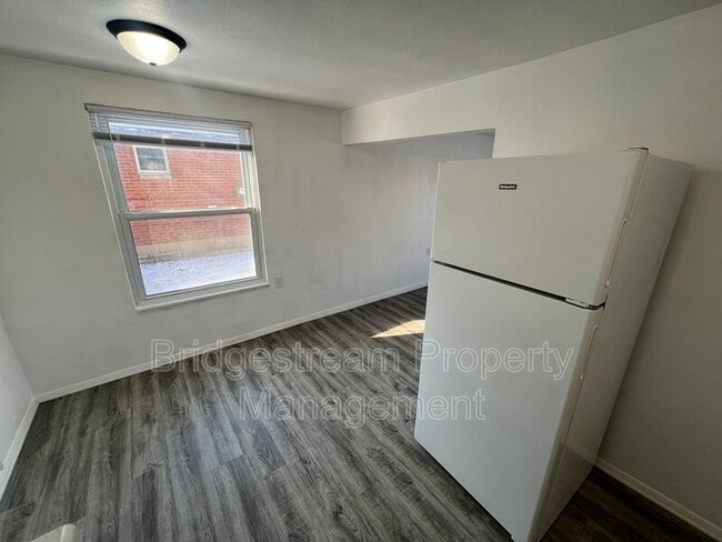 Photo - 158 Forest St