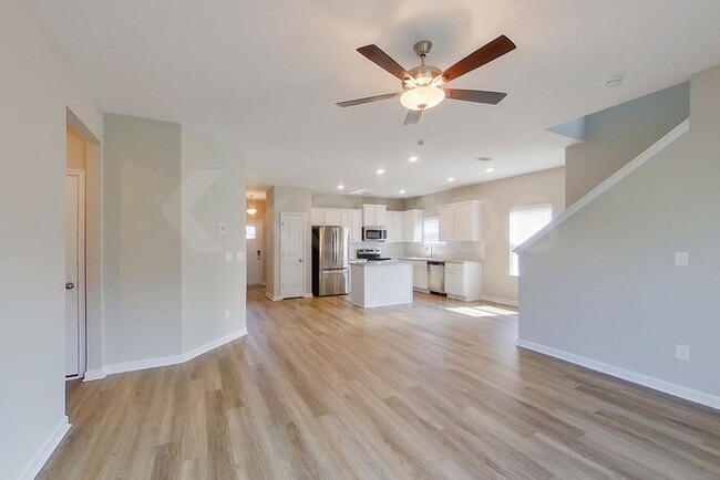 Photo - 7064 Foggy River Dr
