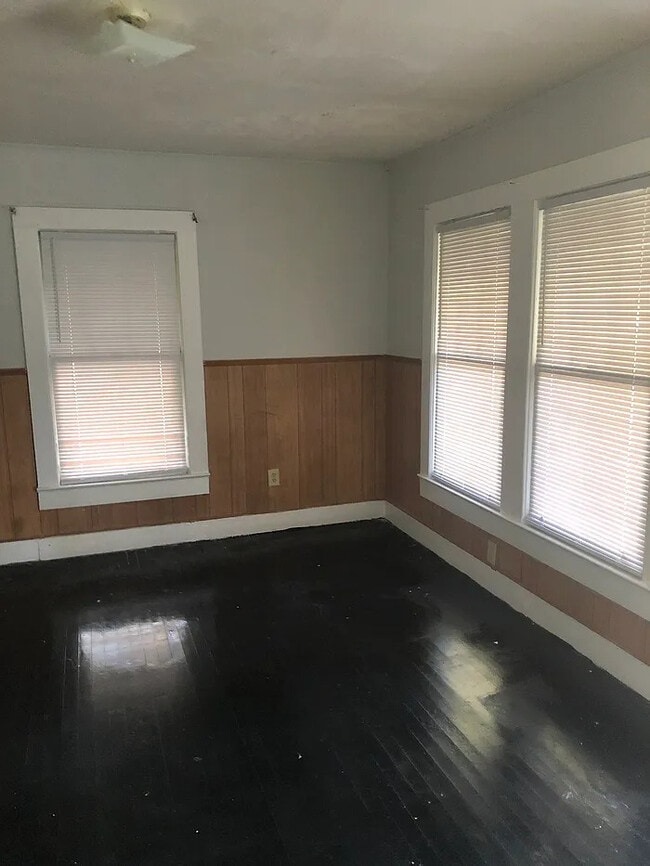 Photo - 2 Bedroom 1 Bathroom