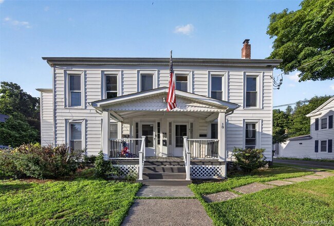 10 Washington Ave