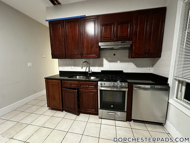 Photo - 24 Maryland St Unit 3