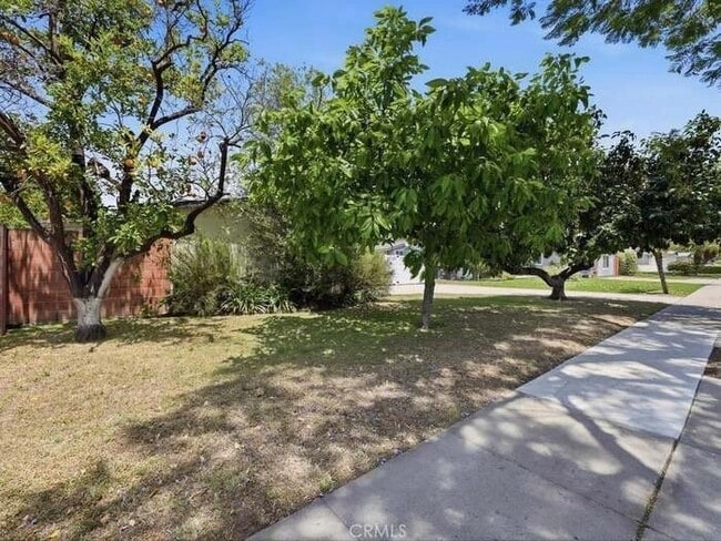 Photo - 1509 W Santa Clara Ave