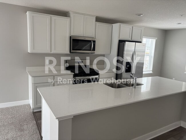 12572 Guadalcanal Cir NE