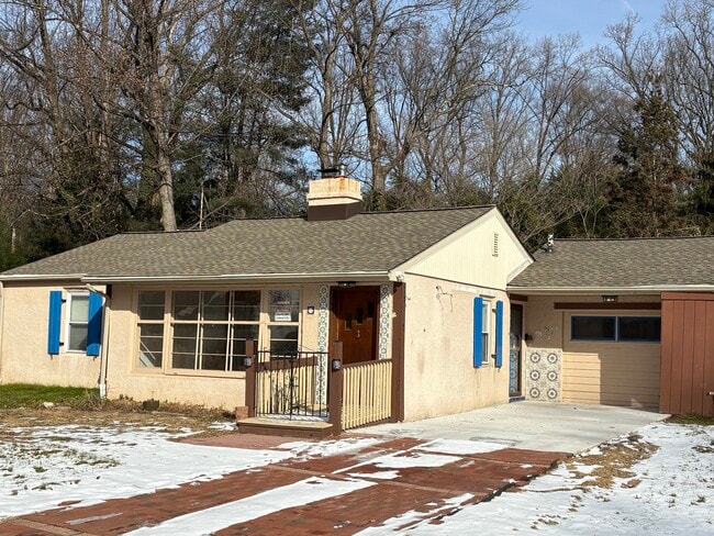 Building Photo - 77 Winding Ln