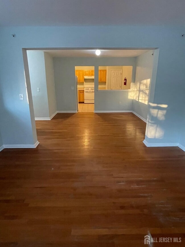 Photo - 234 Pinelli Dr