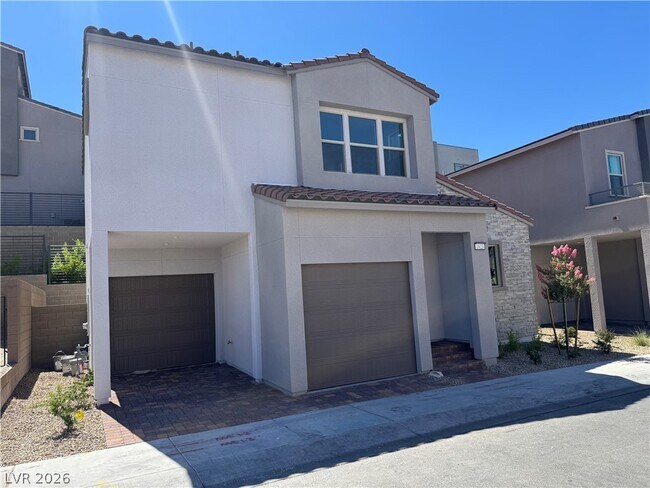 Photo - 1823 Passerine St