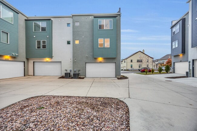 Photo - 6356 Birch Run Rd