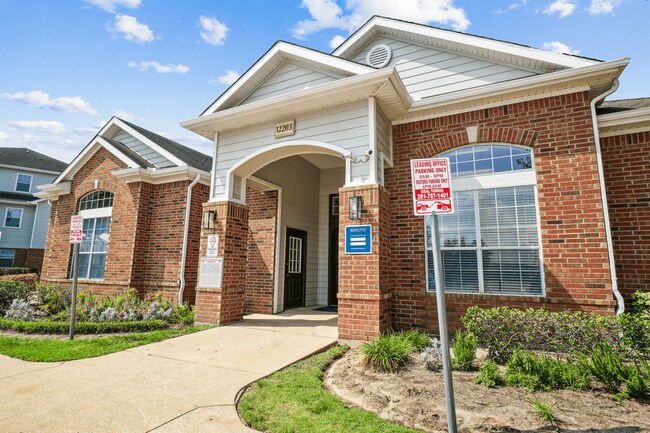 Shadow Ridge Apartments