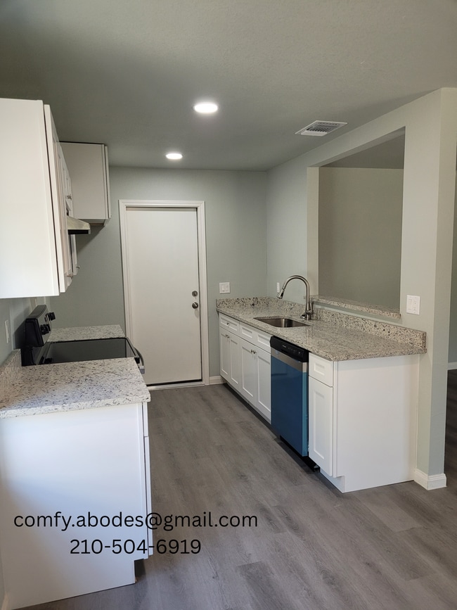 Photo - 5414 Green Grove St