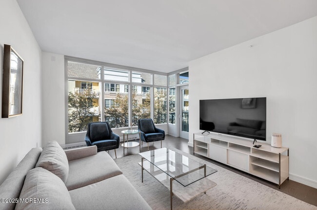 Photo - 30 Melrose Terrace Unit 204