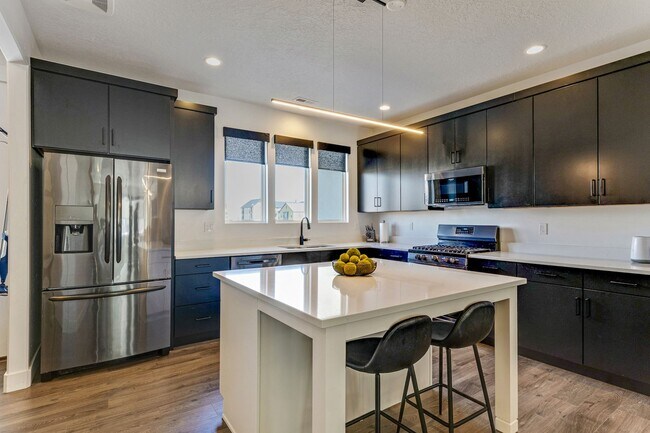 Photo - Beautiful Townhome in Daybreak