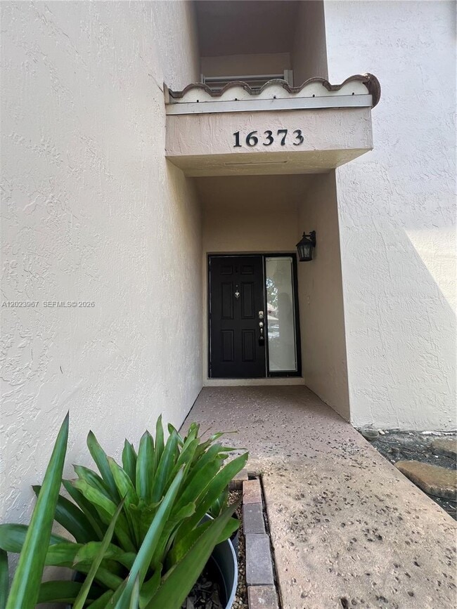 Photo - 16373 Malibu Dr