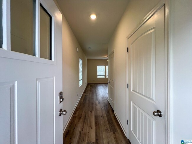 Photo - 217 Chelsea Pk Cir