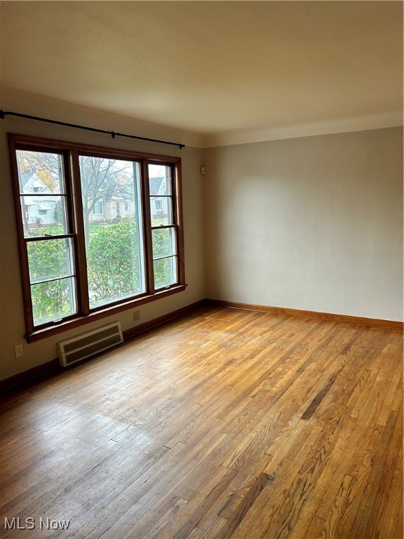 Photo - 5656 Shawnee Rd