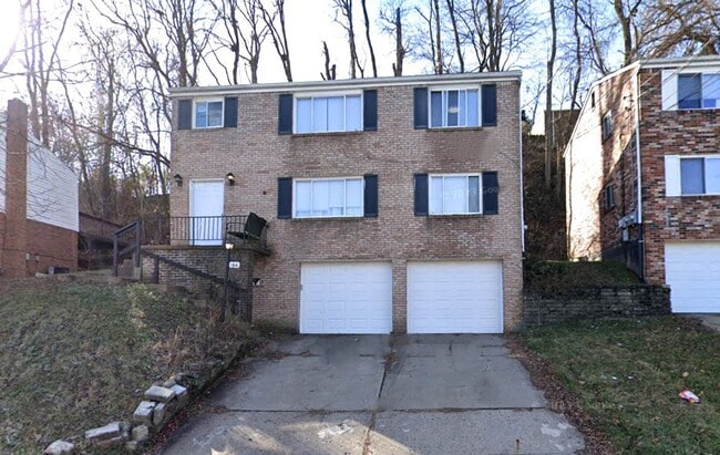 Photo - 164 Pointview Rd Unit 2nd Floor