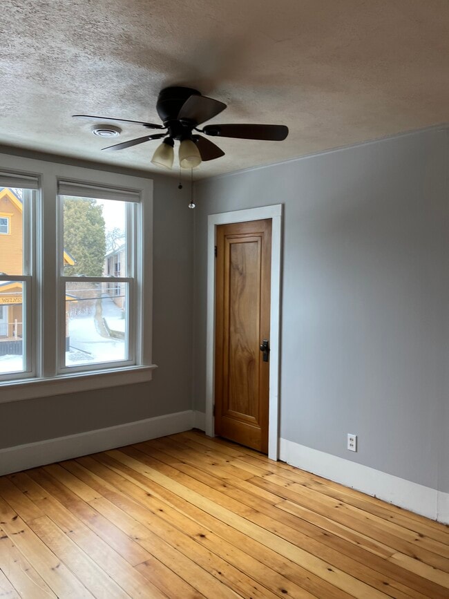 Photo - N70W5420 Bridge Rd