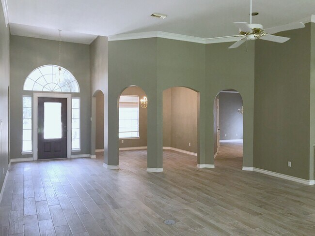 11514 Aspenway Dr