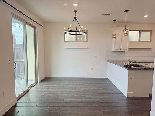 Photo - 8984 Upbeat Wy